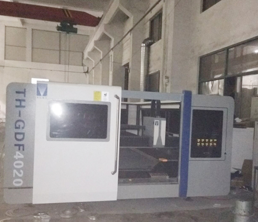 Laser cutting processing